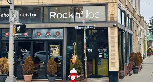 Rock ’n’ Joe Coffeehouse Franchise For Sale