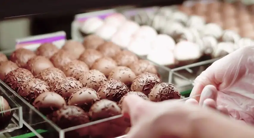 Rocky Mountain Chocolate Factory USA Franchise For Sale image 3