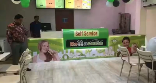 Rollacosta Franchise Cost, Fees, Opportunity