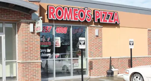 Romeo’s Pizza Franchise Investment, Cost & Opportunity