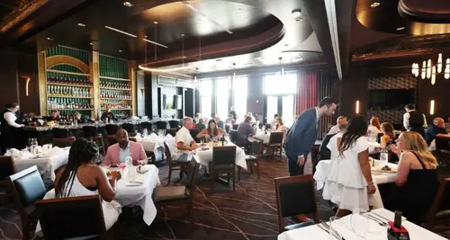 Ruth’s Chris Steak House Franchise Opportunities image 3