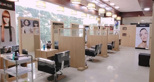 Salon Perimeter Franchise Cost, Fees, Opportunity