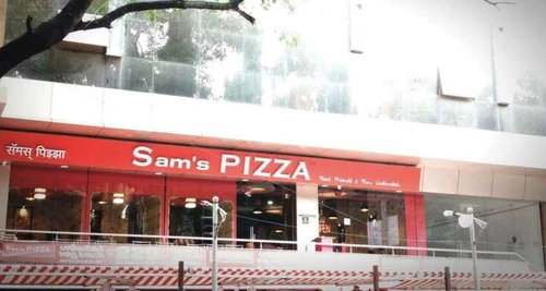 Sam’s Pizza Franchise Cost, Fees, Opportunity