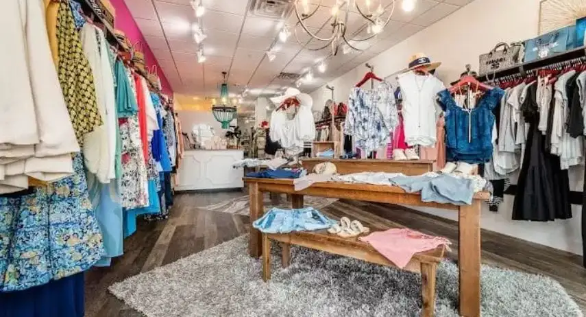 Scout and Molly's Boutique Franchise Opportunity image 3