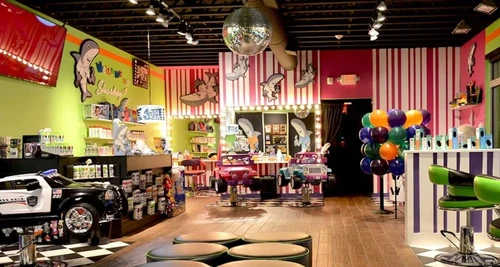 Sharkey’s Cuts for Kids Franchise Opportunities