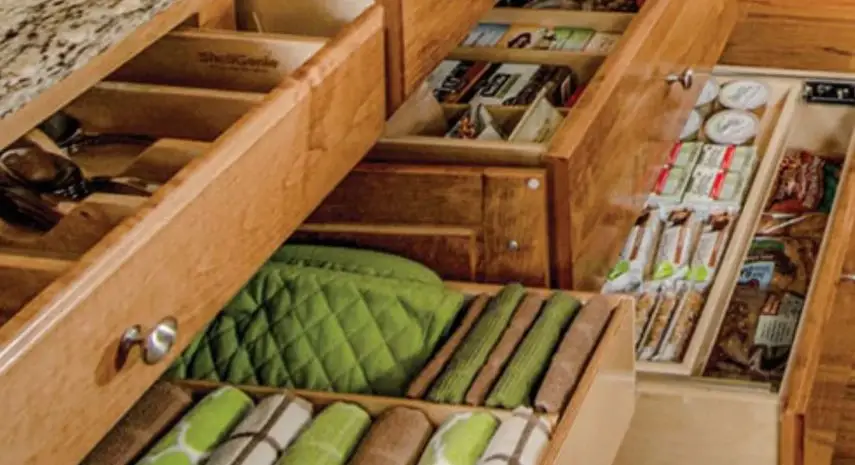 ShelfGenie Franchise for Sale | storage solutions