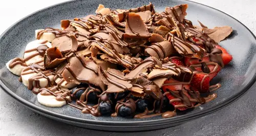 Sleek Crêperie & Café Franchise Opportunity image 3