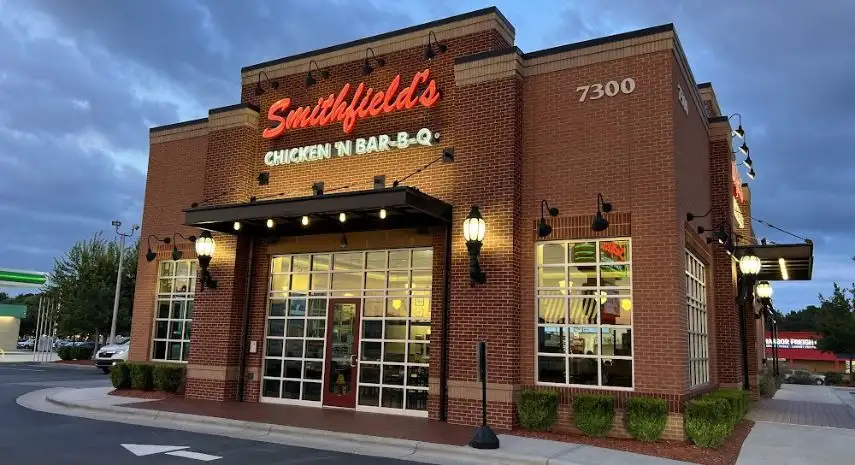 Smithfield’s Chicken ‘N Bar-B-Q Franchise Opportunity image 2