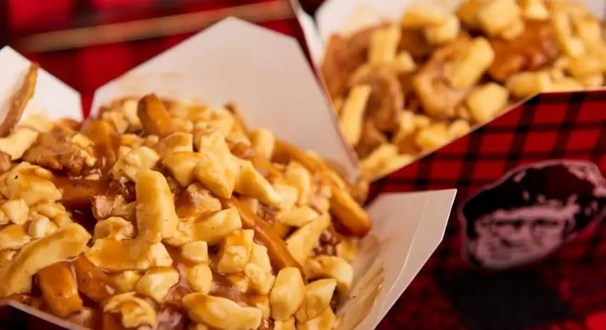Smoke’s Poutinerie Canada Franchise Opportunity