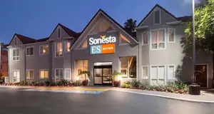 Sonesta ES Suites