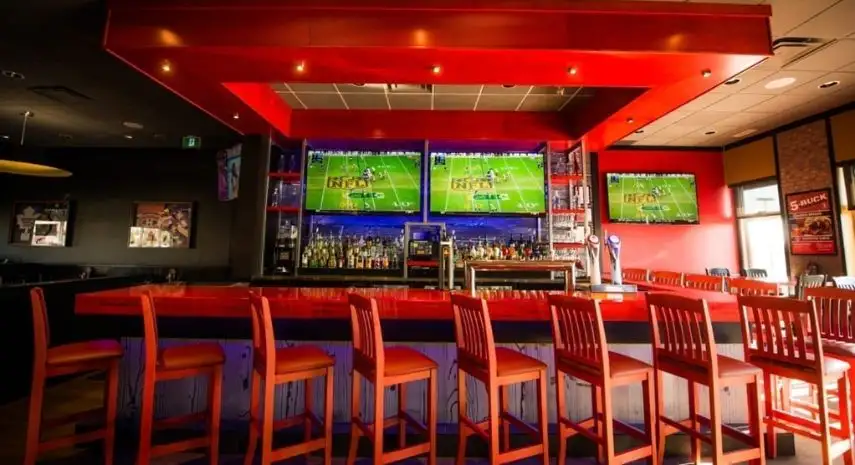 St. Louis Bar and Grill Canada