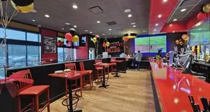 St. Louis Bar and Grill Canada