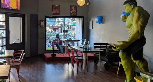 Stark Bistro Franchise Cost, Fees, Opportunities