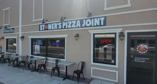Stoner’s Pizza Joint Franchise Opportunity