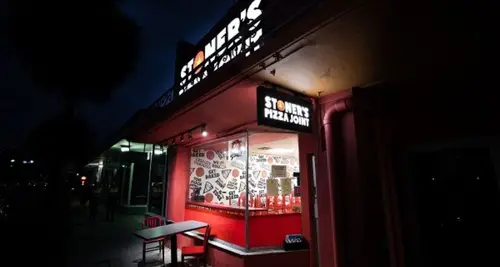 Stoner’s Pizza Joint Franchise Opportunity image 2