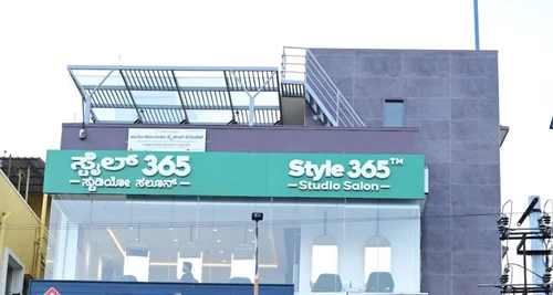 Style 365 Studio Salon Franchise Cost, Fees, Opportunity