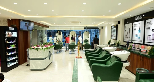 Style 365 Studio Salon Franchise Cost, Fees, Opportunity