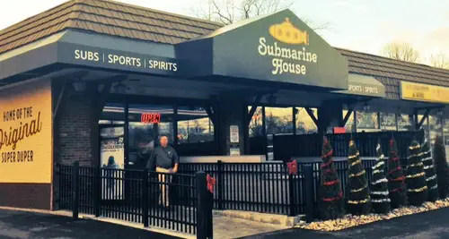 Submarine House Bar & Grill Franchise For Sale image 3