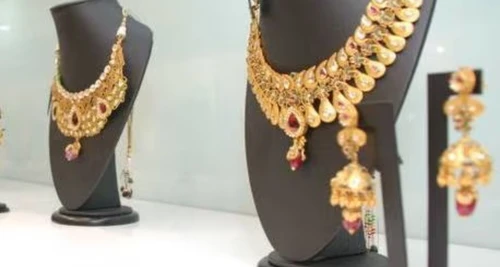 Tara Jewellers Franchise Cost, Fees, Opportunity