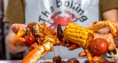 The Boiling Crab Franchise Cost, Fees, Opportunity image 4