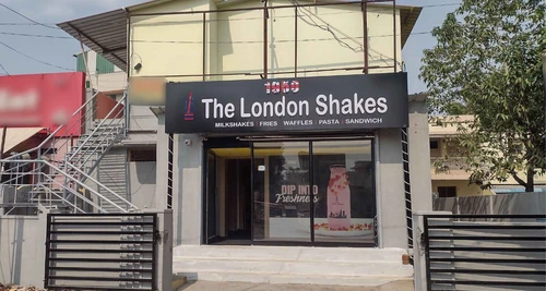 The London Shakes Franchise Cost, Fees, Opportunity
