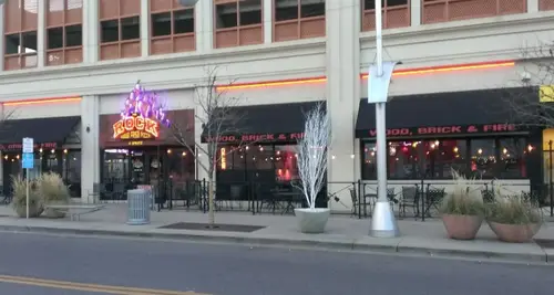 The Rock Wood Fired Pizza & Spirits Franchise For Sale image 3