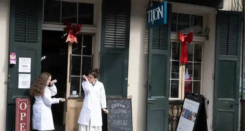 Tijon Fragrance Lab Franchise Cost, Fees & Opportunities