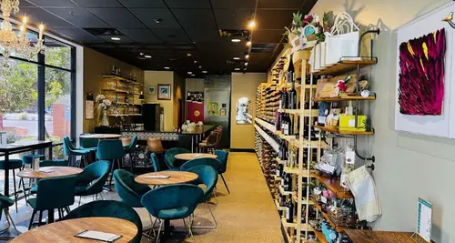 Turquoise Wine Bar Franchise Cost, Fees & Opportunity