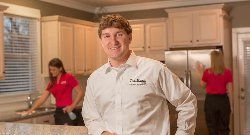 Two Maids Franchise for Sale | home cleaning image 2