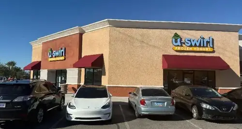 U-Swirl Frozen Yogurt Franchise For Sale image 2
