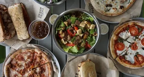 Urban Bricks Pizza Franchise Cost, Fees, Opportunity