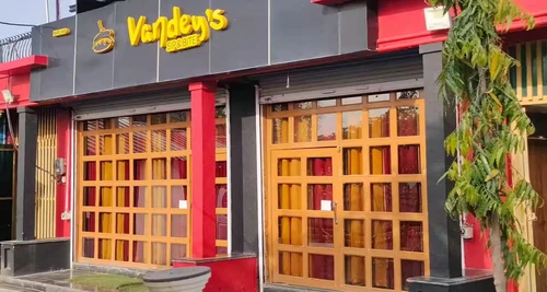 Vandeys Franchise Cost, Fees, Opportunities