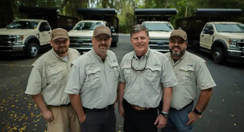 VaVia Franchise Opportunity | dumpster rental image 2