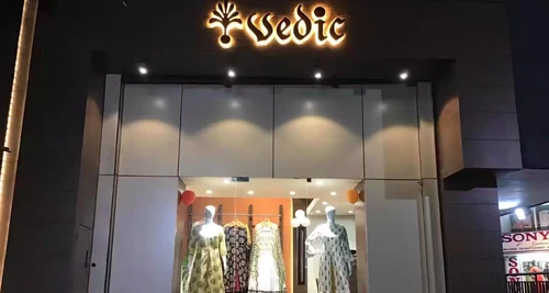 Vedic Apparel Franchise Cost, Fees, Opportunity