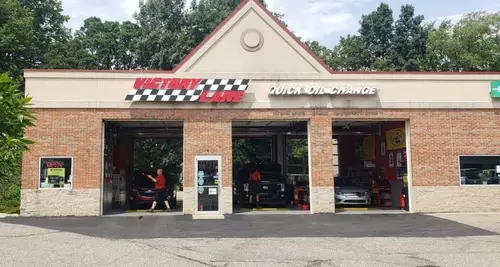 Victory Lane Quick Oil Change Franchise For Sale image 3