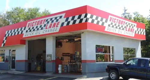Victory Lane Quick Oil Change