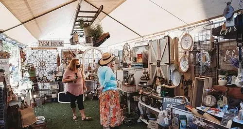 Vintage Market Days Franchise Cost, Fees, Opportunity