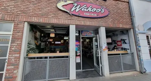 Wahoo’s Fish Tacos Franchise Cost, Fees & Opportunities