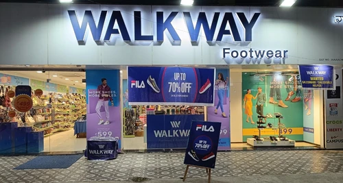 Walkway Franchise Cost, Fees, Opportunity