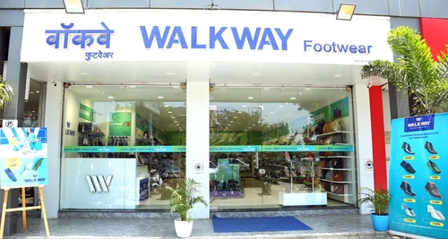 Walkway Franchise Cost, Fees, Opportunity