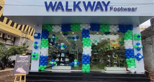 Walkway Franchise Cost, Fees, Opportunity