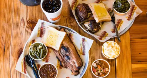 Willie Jewell's Old School BBQ