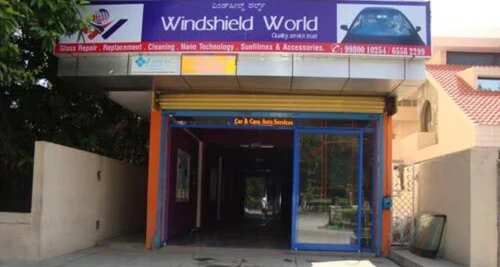 Windshield World Franchise Cost, Fees, Opportunity