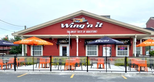 Wing’n It Franchise Cost, Fees, Opportunities
