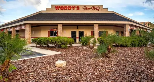Woody’s Bar-B-Q Franchise Cost, Fees & Opportunity