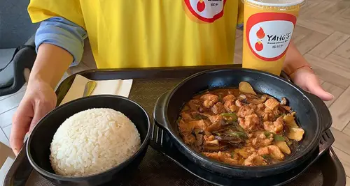 Yang’s Braised Chicken Rice Franchise For Sale image 4